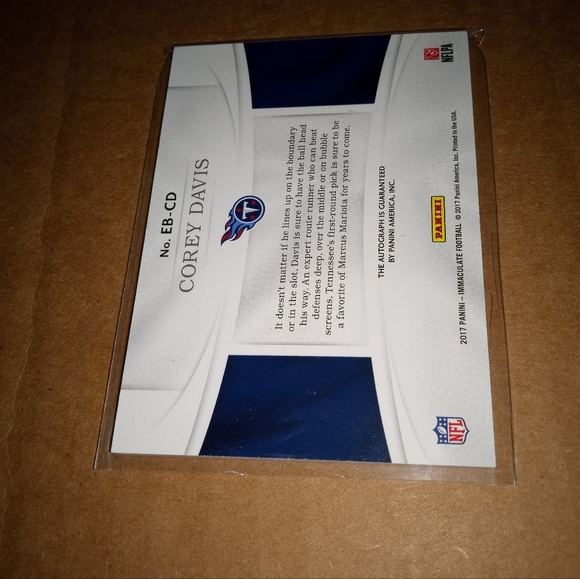 Corey Davis x2 Immaculate/#7 pick 1st round 2017!! - Picture 8 of 12